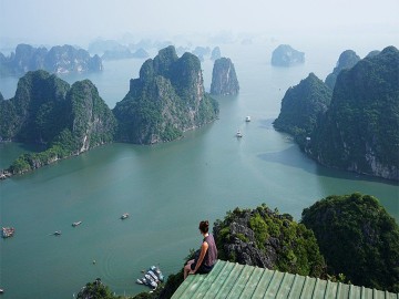 Halong Bay (4 Days 3 Night)